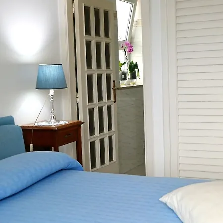 La Ninfa Di Capri Bed & Breakfast 3*